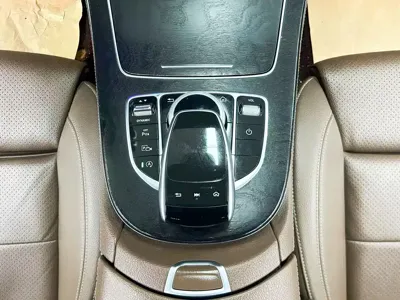 Mercedes-Benz E-Class 2018, 160000 км, за 128800 CNY - фото 19