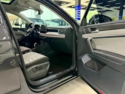 Volkswagen Tayron 2023, 23000 км, за 189800 CNY - фото 8