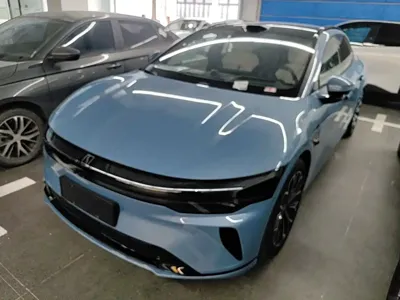 Zeekr 极氪007GT · 2025 год