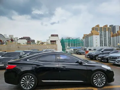 Hyundai Grandeur 2014, 168830 км, за 4500000 KRW
