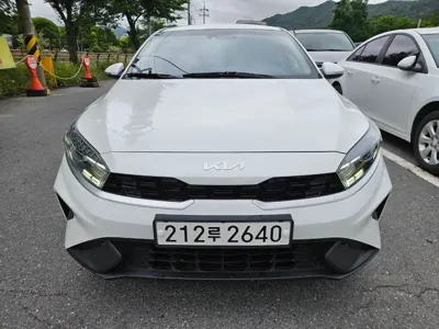 Kia K3 · 2022 год