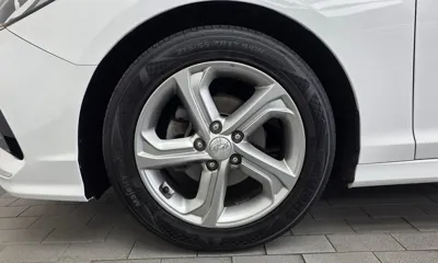 Hyundai Sonata 2018, 138925 км, за 10300000 KRW - фото 5