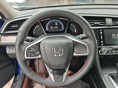 Honda Civic 2019, 80200 км, за 60900 CNY - фото 11