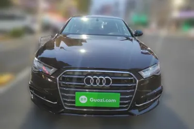 Audi A6L 2018, 99100 км, за 128250.49 CNY