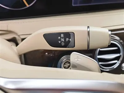 Mercedes-Benz S-Class 2018, 80000 км, за 318800 CNY - фото 12