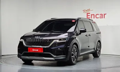 Kia Canival · 2023 год