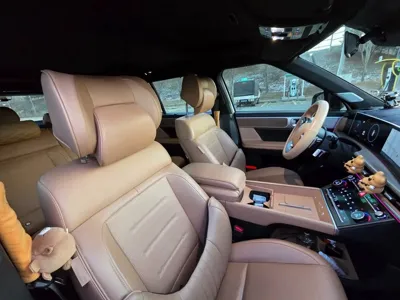 Hyundai Santafe 2024, 48365 км, за 38190000 KRW - фото 8