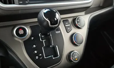 Kia Ray 2018, 108364 км, за 10300000 KRW - фото 9