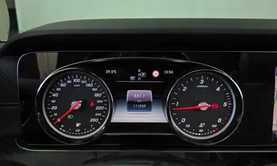 Mercedes-Benz E-Class 2018, 111249 км, за 23800000 KRW - фото 8