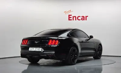 Ford Mustang 2015, 83233 км, за 11100000 KRW