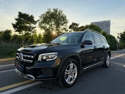 Mercedes-Benz GLB · 2021 год