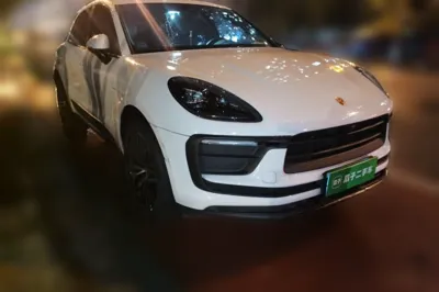 Porsche Macan 2023, 35100 км, за 333290.84 CNY