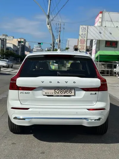 Volvo XC60 2025, 4000 км, за 70910000 KRW