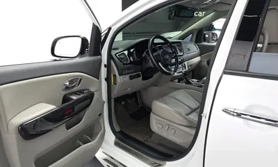 Kia Canival 2016, 114886 км, за 11400000 KRW - фото 10