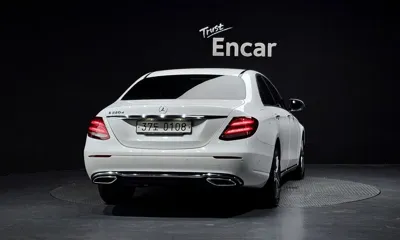 Mercedes-Benz E-Class 2017, 62027 км, за 22900000 KRW - фото 4