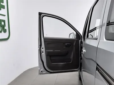 Wuling Rongguang V 2016, 61700 км, за 13899 CNY - фото 8