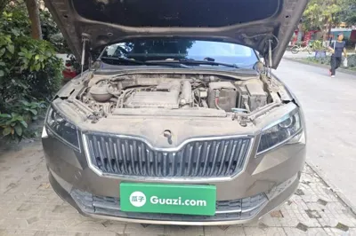 Skoda Superb 2016, 183800 км, за 42840.8 CNY - фото 21