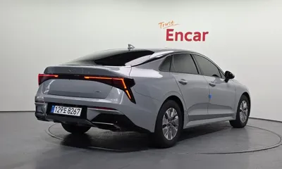 Kia K5 2026, 2453 км, за 30700000 KRW