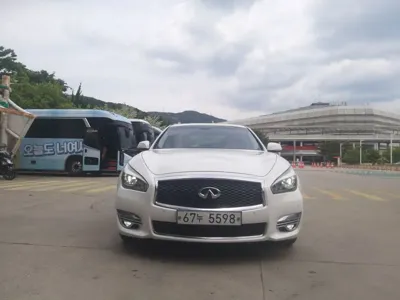 Infiniti Q70 2015, 113635 км, за 8500000 KRW