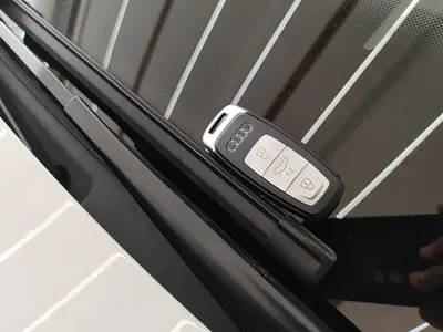 Audi Q4 e-tron 2026, 100 км, за 160000 CNY - фото 9