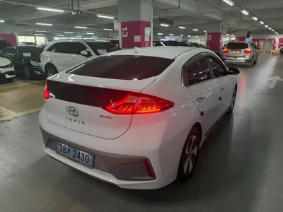 Hyundai Ioniq 2018, 134015 км, за 10300000 KRW - фото 6