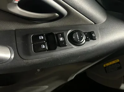 Hyundai Starex 2018, 200103 км, за 7900000 KRW - фото 17