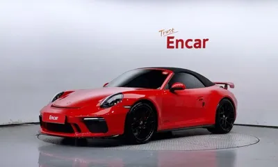 Porsche 911 · 2017 год