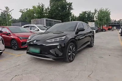 Denza N7 · 2025 год