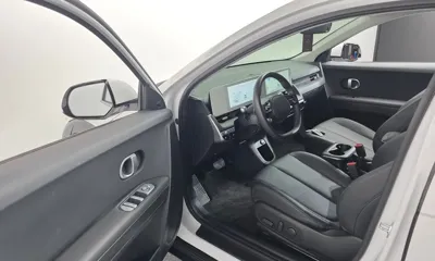 Hyundai Ioniq5 2023, 14212 км, за 34000000 KRW - фото 11