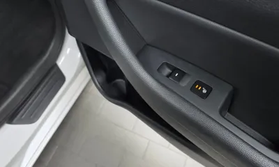 Hyundai Sonata 2015, 83075 км, за 9500000 KRW - фото 27