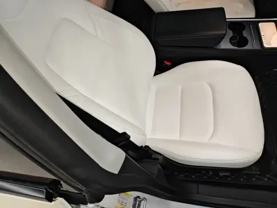 Tesla Model 3 2021, 57400 км, за 121300 CNY - фото 25