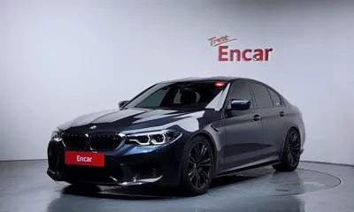 BMW M5 · 2020 год