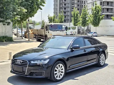 Audi A6L 2018, 70000 км, за 99800 CNY