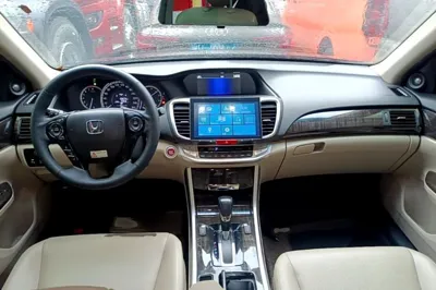 Honda Accord · 2014 год