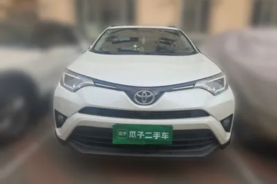 Toyota RAV4 2019, 82700 км, за 77042.42 CNY