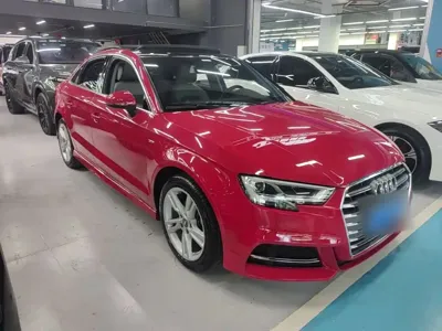 Audi A3 2020, 99600 км, за 57800 CNY