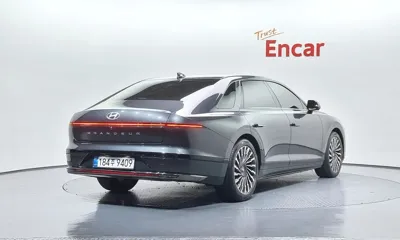 Hyundai Grandeur 2023, 39929 км, за 38500000 KRW