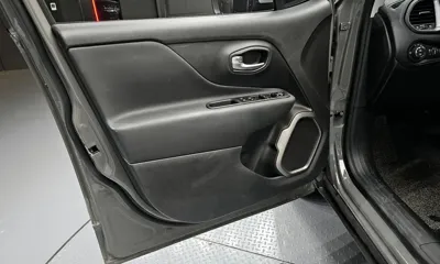 Jeep Renegade 2022, 47520 км, за 21200000 KRW - фото 24