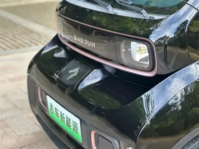 Baojun KiWi EV 2022, 105000 км, за 35800 CNY - фото 9