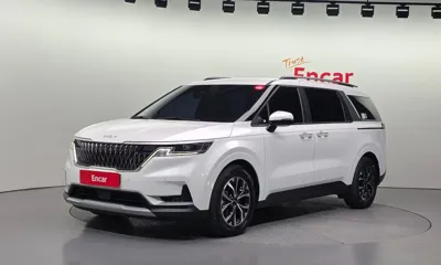Kia Canival · 2023 год