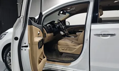 Kia Canival 2019, 151647 км, за 13900000 KRW - фото 10