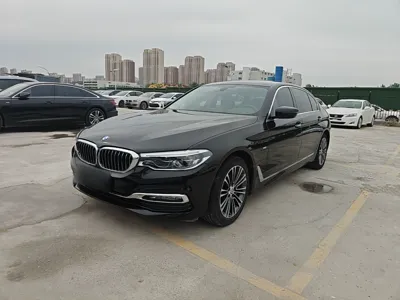 BMW 5 Series · 2018 год