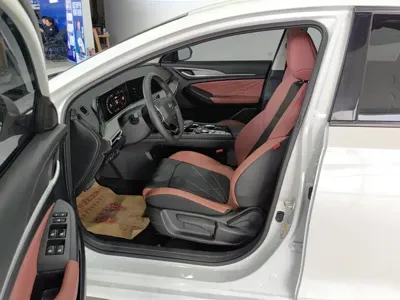 Changan Eado 2024, 11200 км, за 60800 CNY - фото 9