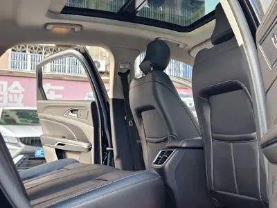Ford Taurus 2018, 130000 км, за 45000 CNY - фото 15