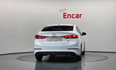 Hyundai Avante 2016, 111942 км, за 6690000 KRW