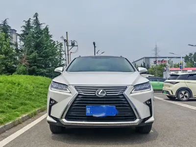 Lexus RX 2018, 50000 км, за 188800 CNY