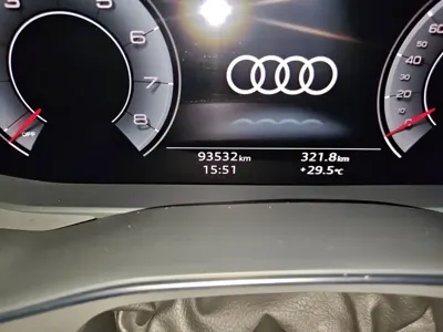 Audi A6L 2022, 93500 км, за 222000 CNY - фото 9