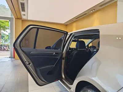 Volkswagen Golf 2016, 147000 км, за 37800 CNY - фото 21