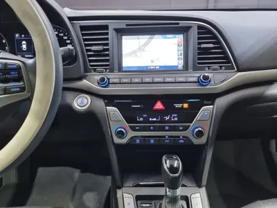 Hyundai Avante 2016, 159000 км, за 6990000 KRW - фото 9