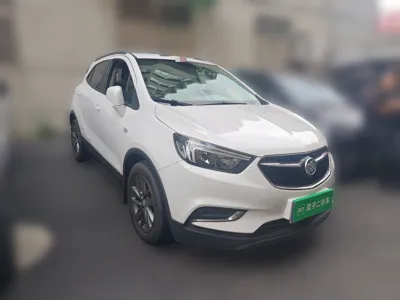 Buick Encore 2016, 17700 км, за 41025.74 CNY